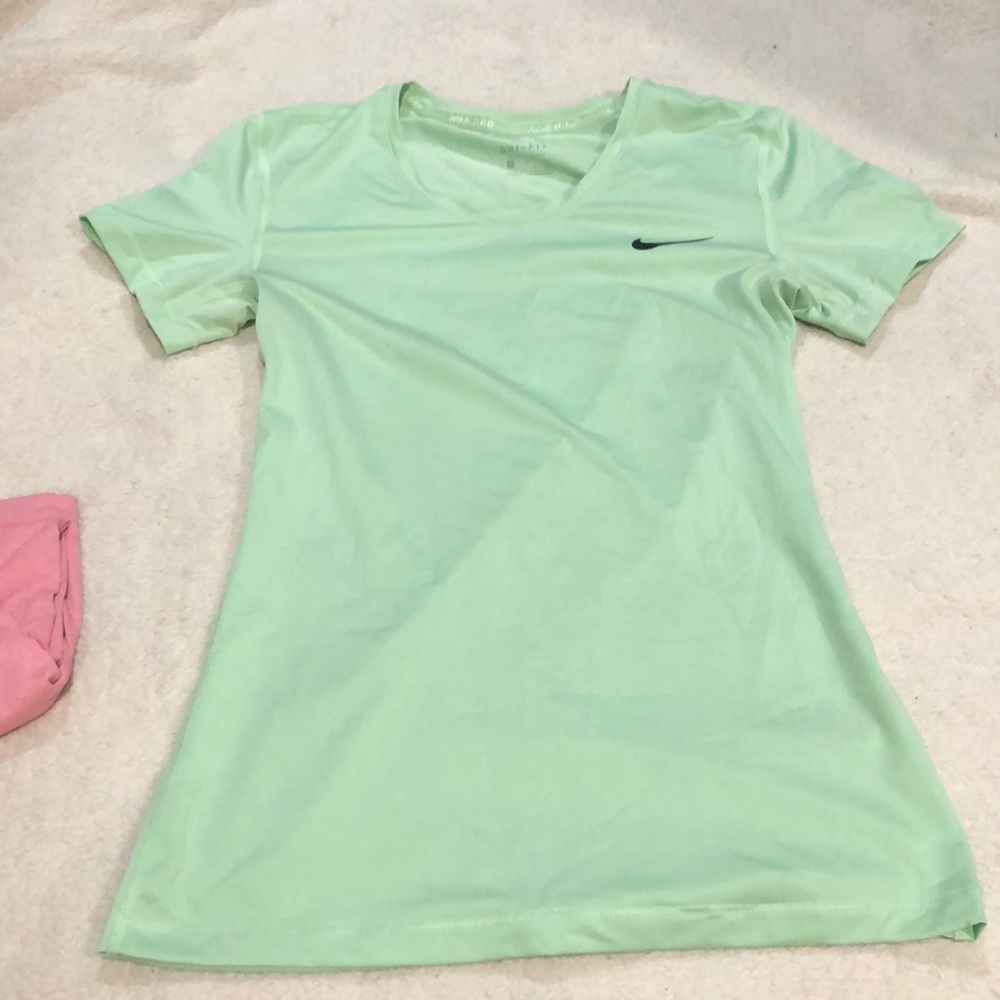 Nike Dri-Fit Shirt